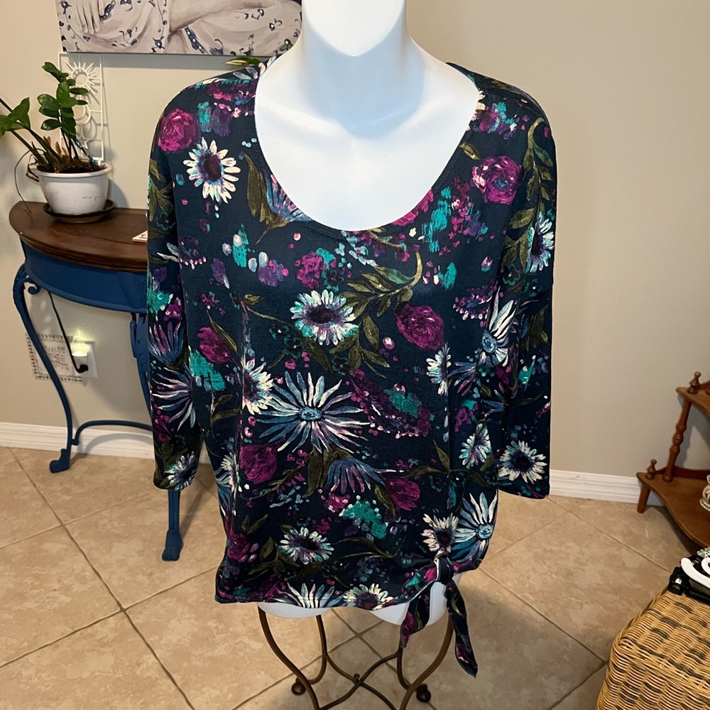 Espresso Floral Top - L